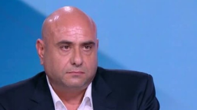 Брикел сключи договор за продажба на акции на американска компания